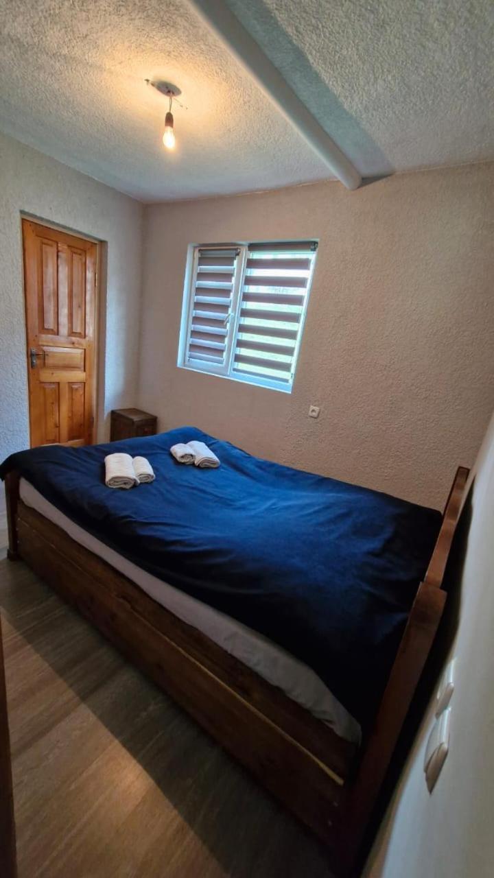 Mestialux Guesthouse Екстер'єр фото