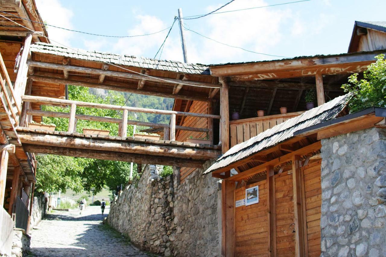 Mestialux Guesthouse Екстер'єр фото